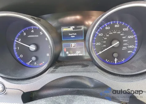 2017 Subaru Legacy 2.5I Premium z USA, uszkodzony, nr VIN 4S3BNAD61H3040175